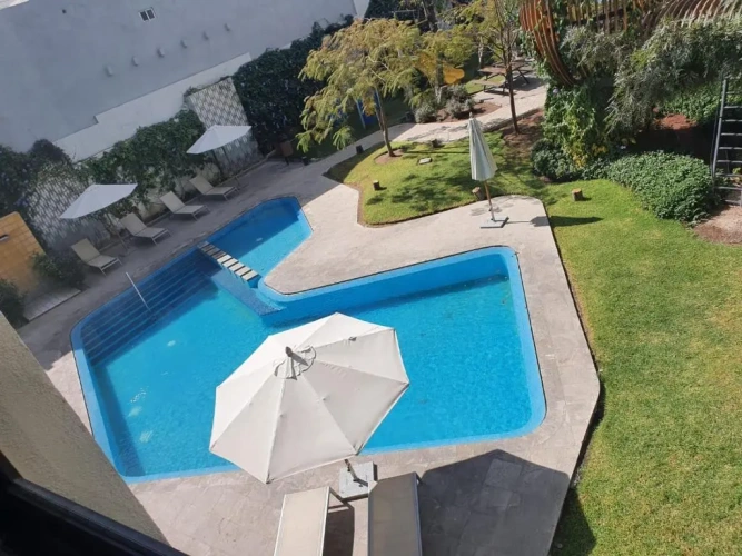 2 Bedrooms Apartment