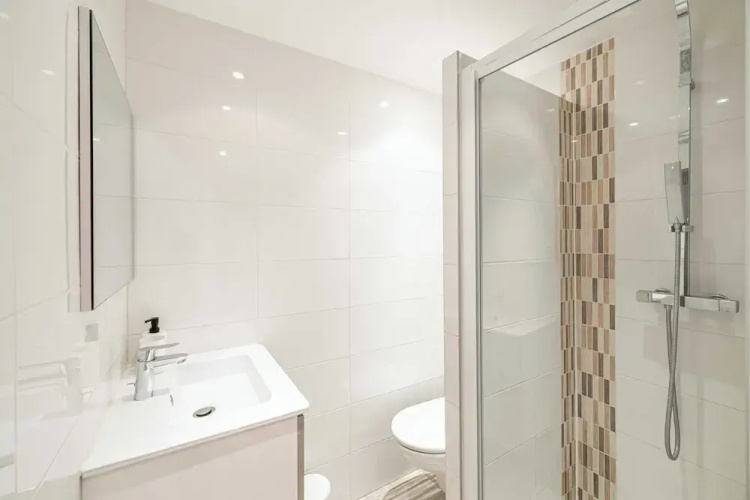 Renovated apt With Parking & Terrace - Palm Beach