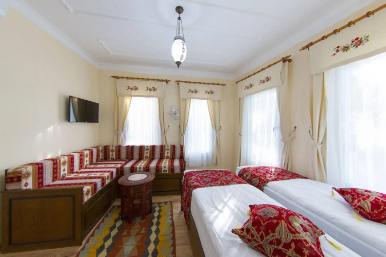Ahsen Suites