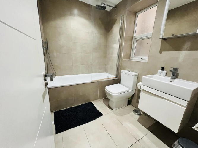 1-bed Apartment in Ealing
