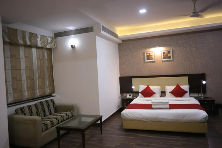 Hotel Delight Suites