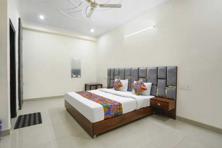 Premium room