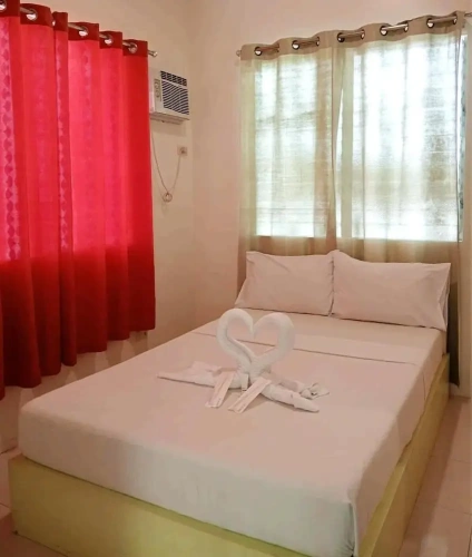 2 Bedrooms Standard Family room