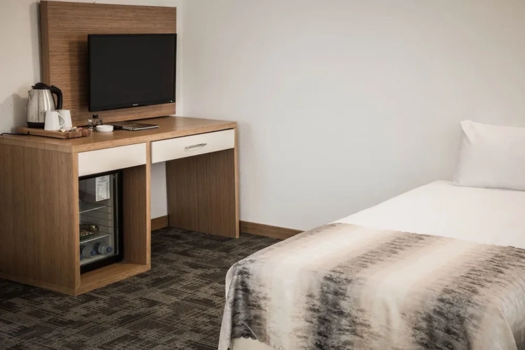 Business Triple Suite