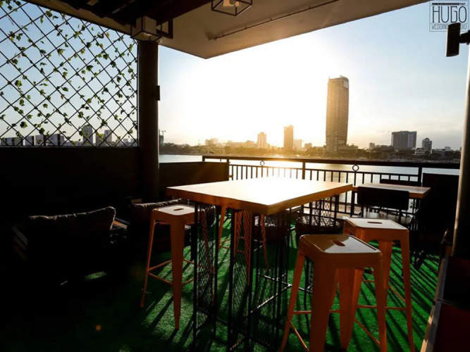 Barneys Danang Backpackers House