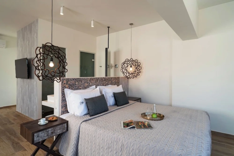 Junior Suite with city view