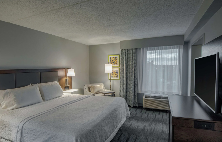 Hampton Inn Waldorf