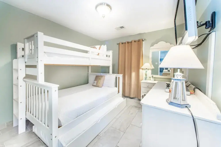 Beachside Villas 814