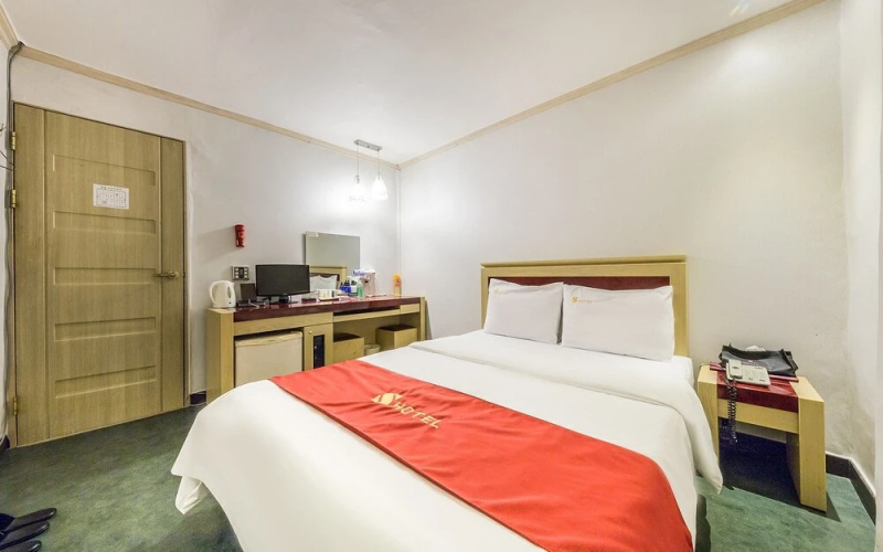 On Hotel