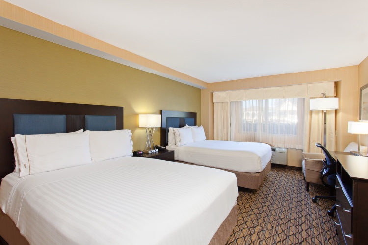 Holiday Inn Express Newport Beach photo 8