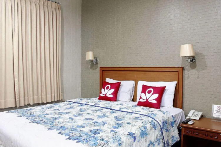 ZEN Rooms Basic Sawojajar