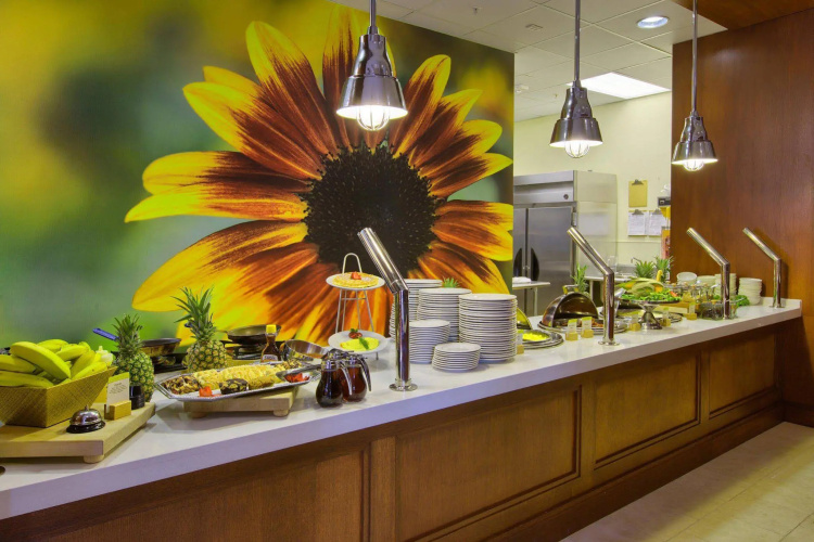 DoubleTree by Hilton Raleigh - Cary photo 13