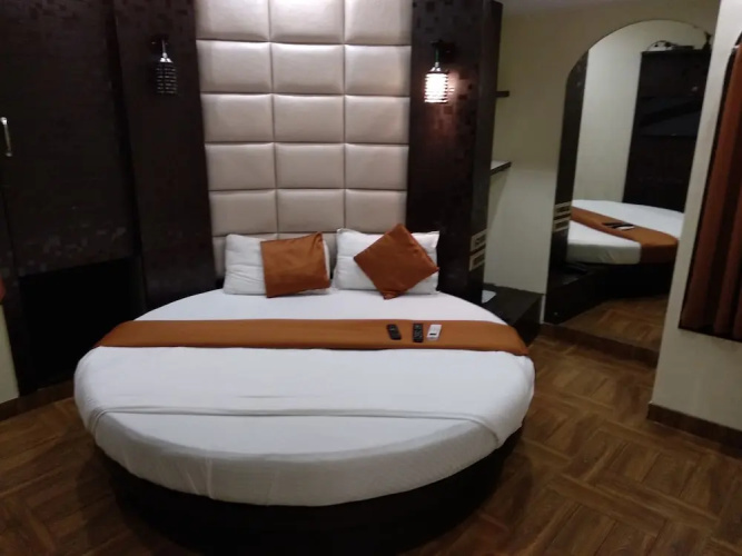Hotel Karishma Dadar