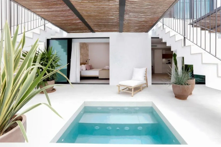 Superior Suite