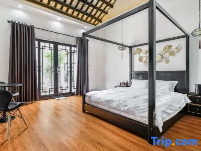 Deluxe Double room with view