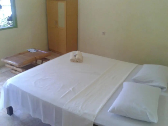 Ari Home Stay