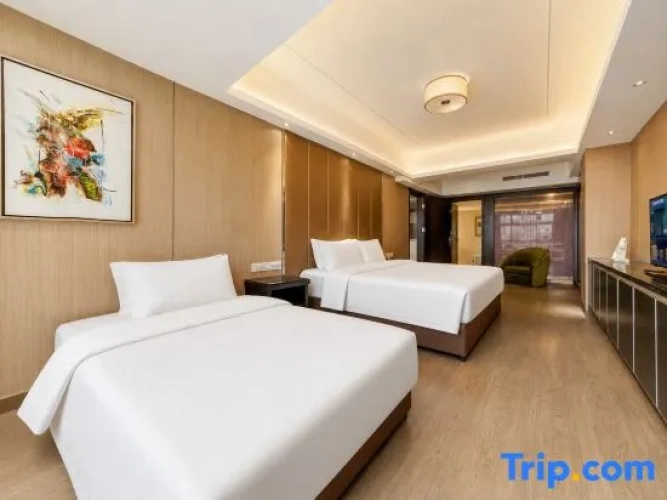 Deluxe Single Family Suite