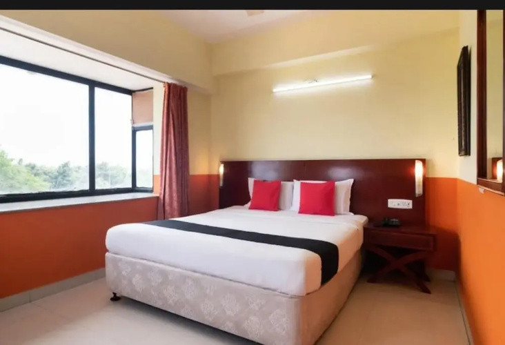 Hotel Vassi Palaze