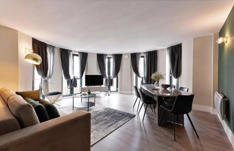 Fitzrovia apartments by DMONTRIO