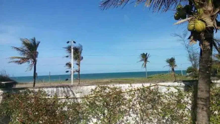SUíTE PRAIA TABUBA- 3KM DE CUMBUCO