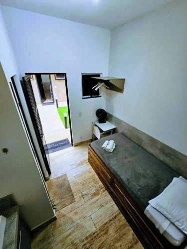 Economy room