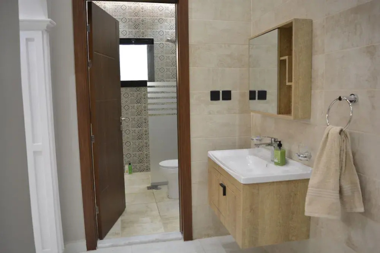 Foothills Luxury Residence