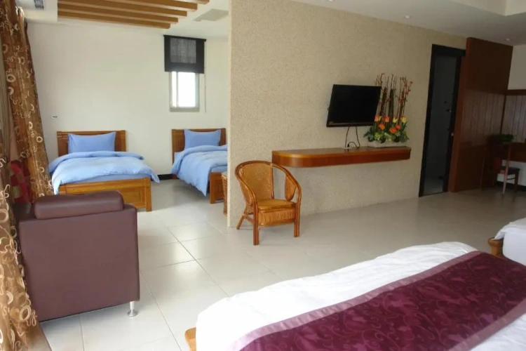 Standard Quadruple room with balcony