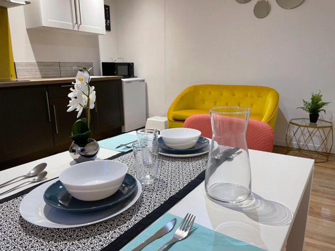1 Bedroom Double Apartment