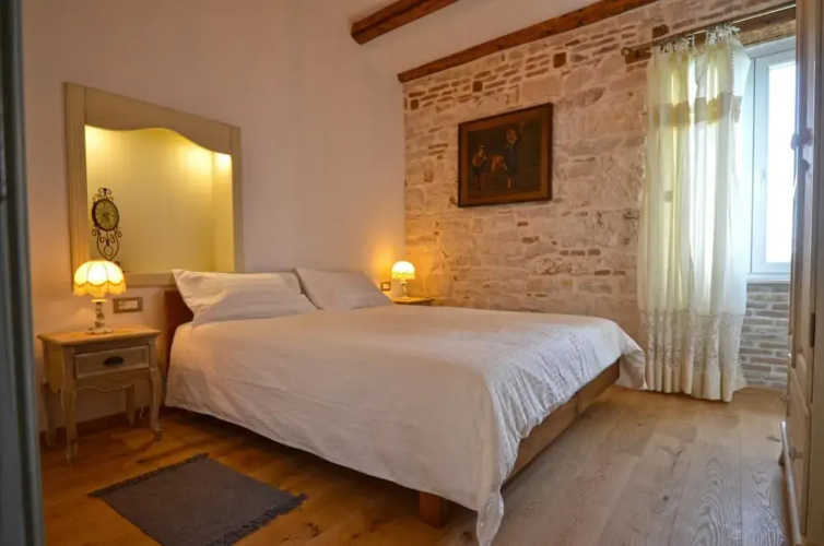 Arnolongo B4 in Rovinj