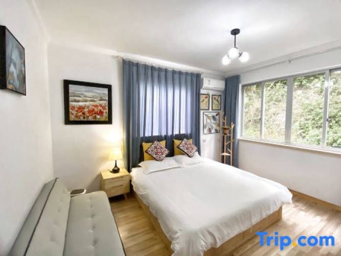 4 Bedrooms Villa with sea view