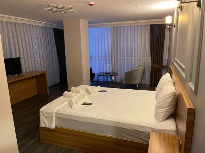 Waves Hotel