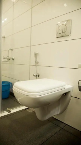 Nambiars - Group accommodation at kochi