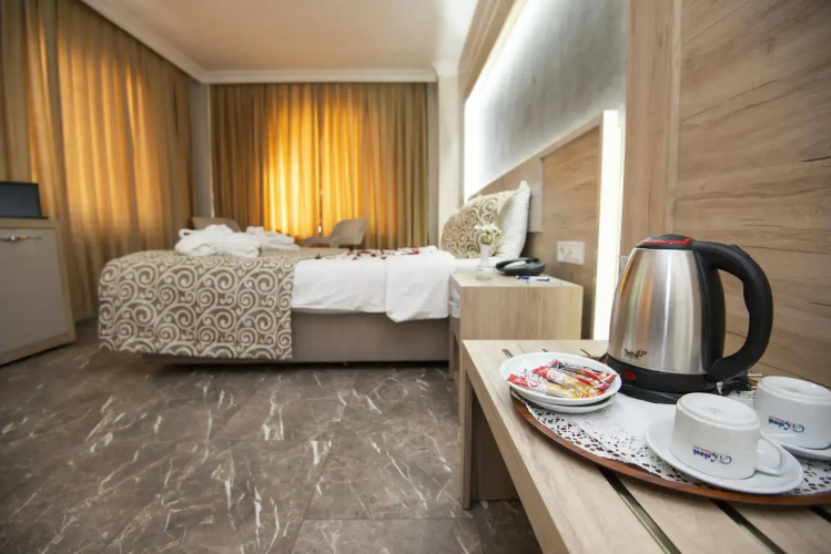 Mcg Marble Hotel