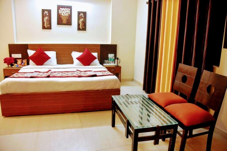Standard Family room
