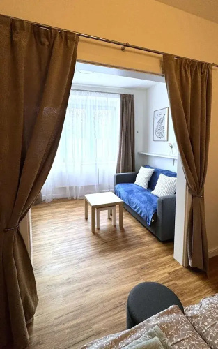Short Way Apartments GPH