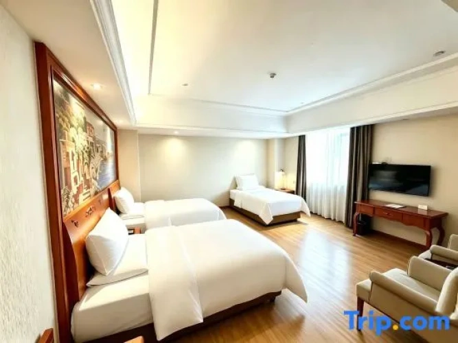 Deluxe Family room