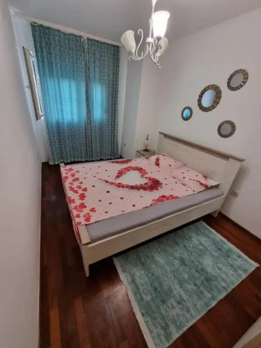5 star apartment