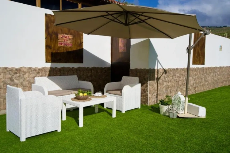 3 Bedrooms Cottage