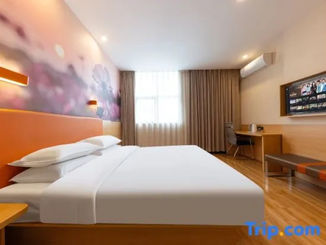 1 Bedroom Deluxe Suite