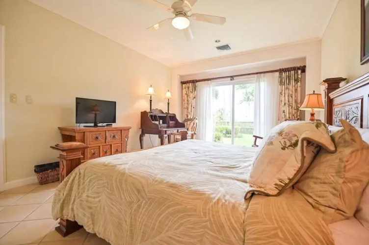 CR Luxury Del Mar 2Q 3 Bdrm
