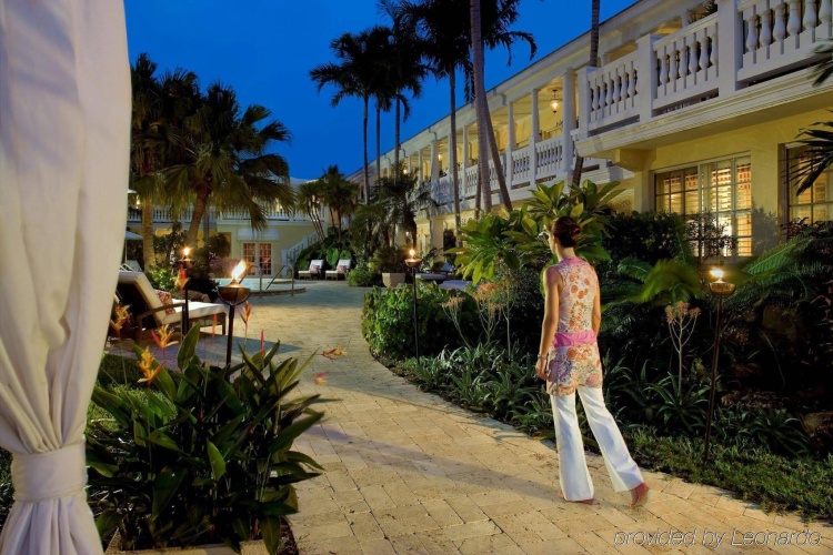 The Pillars Hotel photo 25