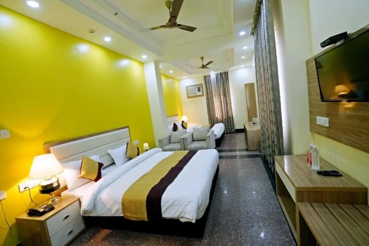 Deluxe Family room