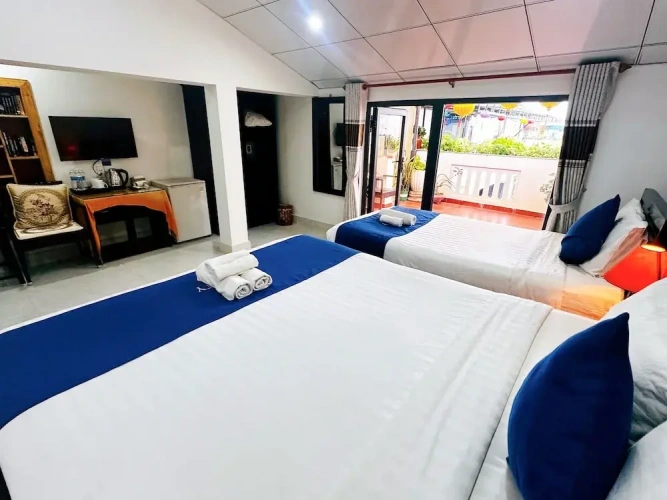 Deluxe Triple room