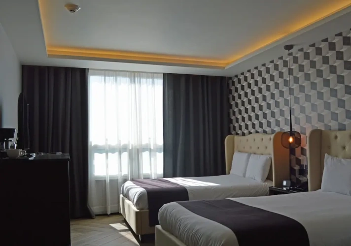 Deluxe Quadruple room