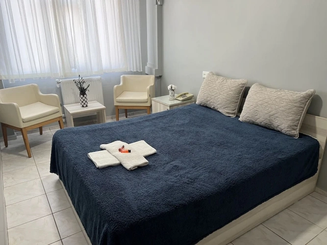Standard Double room with city view