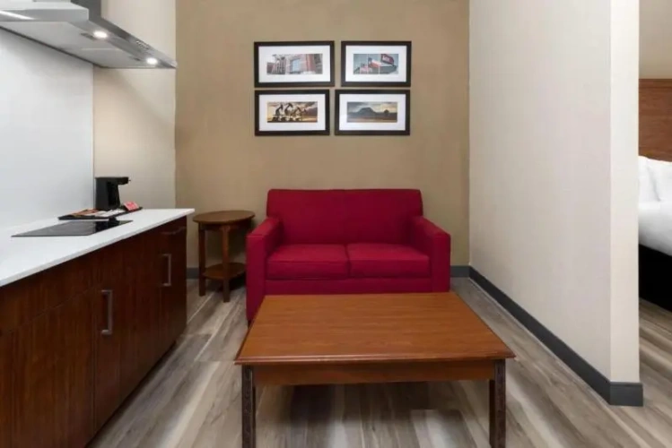 Quadruple Suite