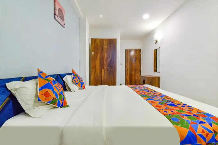 Capital O 87586 Hotel Code