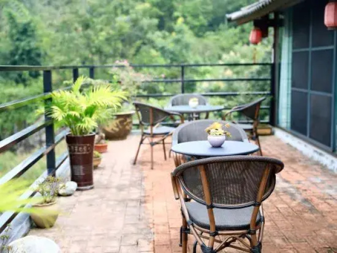 Slow Life Manor