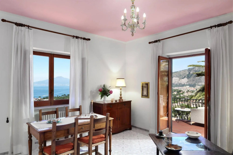 M Suites Sorrento