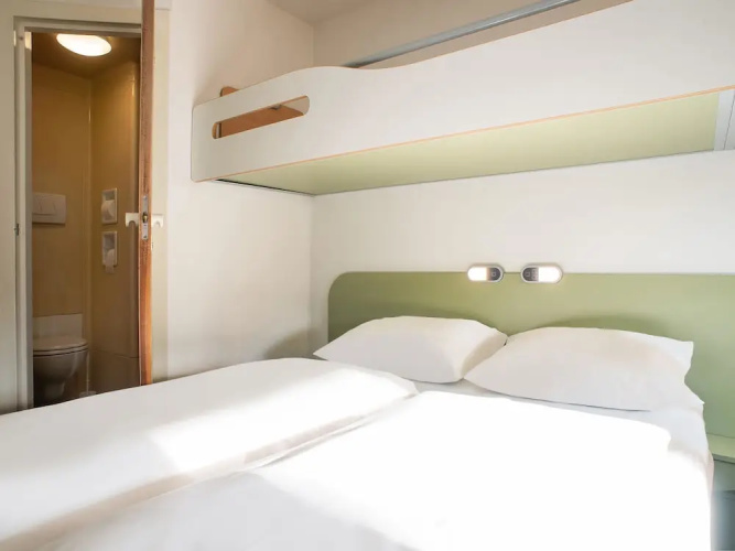 B&B HOTEL Lübeck Berliner-Platz